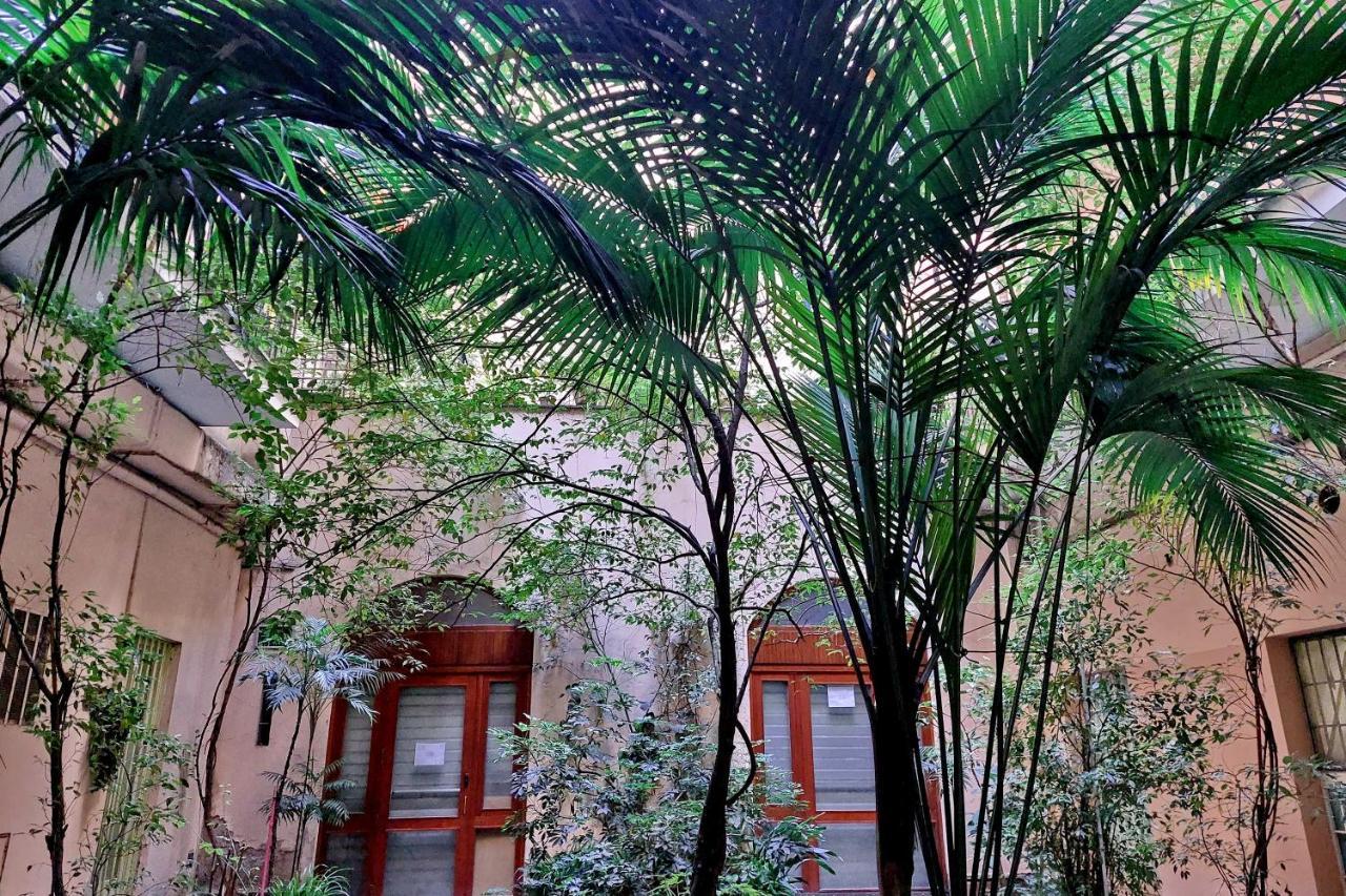 Domus Lou Elegante Appartamento In Trastevere Roma Esterno foto